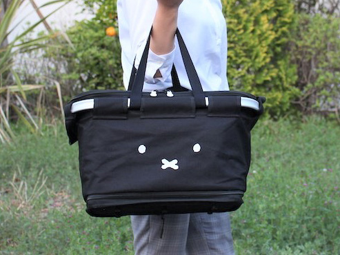 ミッフィーデザインの保冷バッグ