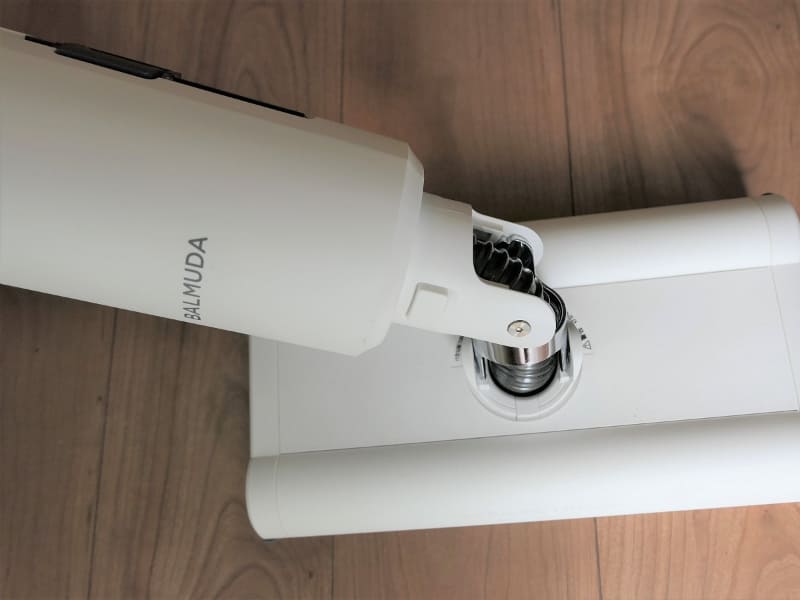 自在なヘッドの動きを実現する「360°スワイプ構造」