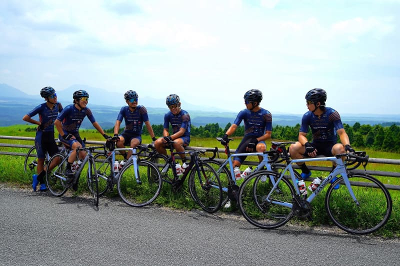 プロ選手と絶景スポットを巡る