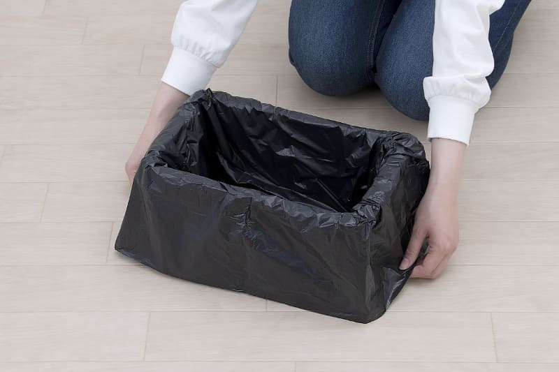 コンテナにセットして使えるトイレ処理セット