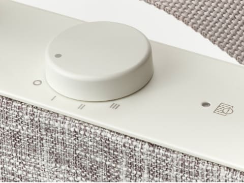 IKEA 空気清浄機　テーブル　ホワイト IKEAのスマート家電が拡大中！テーブルと一体化した空気清浄機を