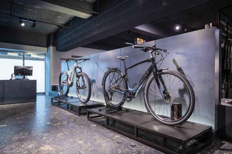 フィッティングサービス「RETÜL FIT」