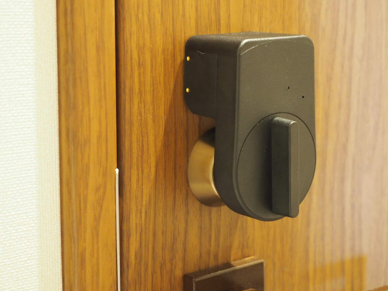 玄関ドアで使っている「セサミ 3」