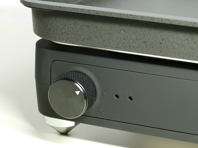 ダイヤルを回して2つの温度設定LO/HIを選択するシンプルさ