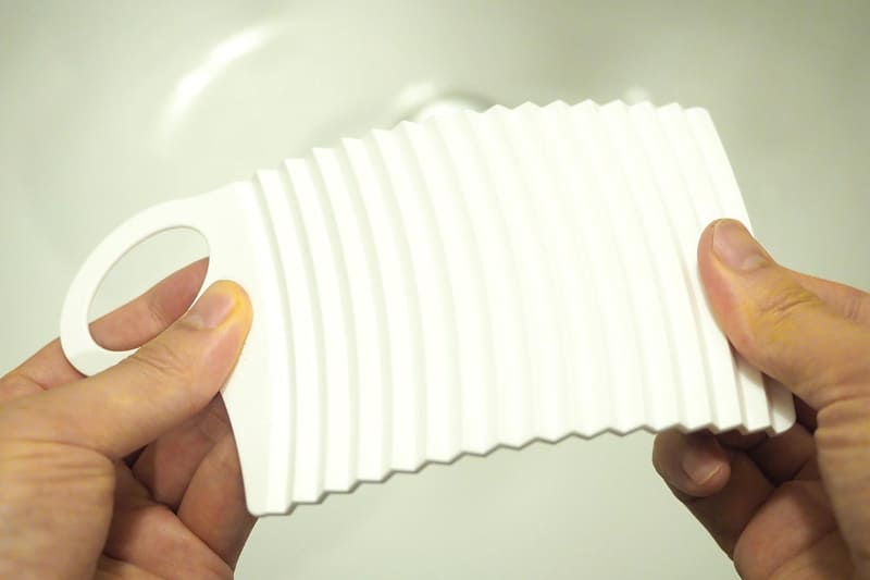 Ramo ハンディ洗濯板。柔らかい素材