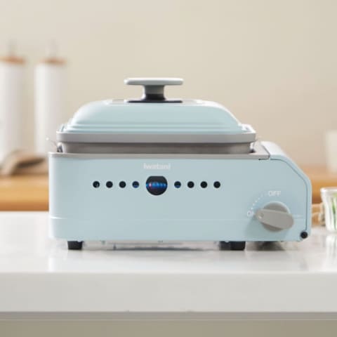 イワタニ、カセットガスで焼くシンプルなホットプレート「ミニマル