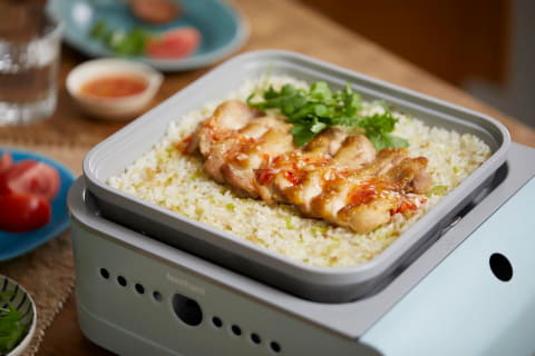 イワタニ、カセットガスで焼くシンプルなホットプレート「ミニマル