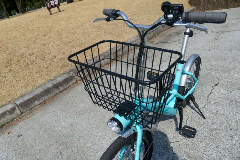 フロントのカゴが標準装備