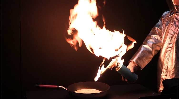 粗雑なつくりのガストーチで事故のおそれ(NITEの再現)