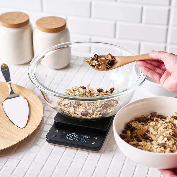 「0gセットボタン」を押すと、容器を差し引いた計量が可能