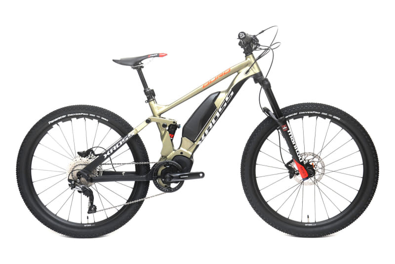 シマノSTEPS「E5080シリーズ」のドライブユニットを採用したフルサスe-MTB<a href="https://www.xrossworld.com/ax611" class="n" target="_blank">「AX611」</a>は460,900円という価格と、21.1kgという軽さが魅力