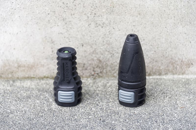 「1ジェットノズル」(左)と「サイクロンジェットノズル」(右)の2タイプのノズルが付属