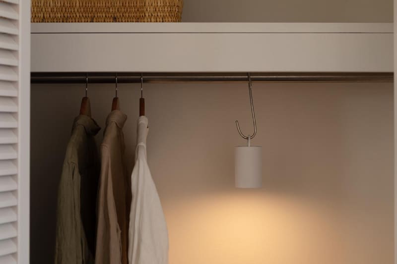 クローゼットに掛けて使用