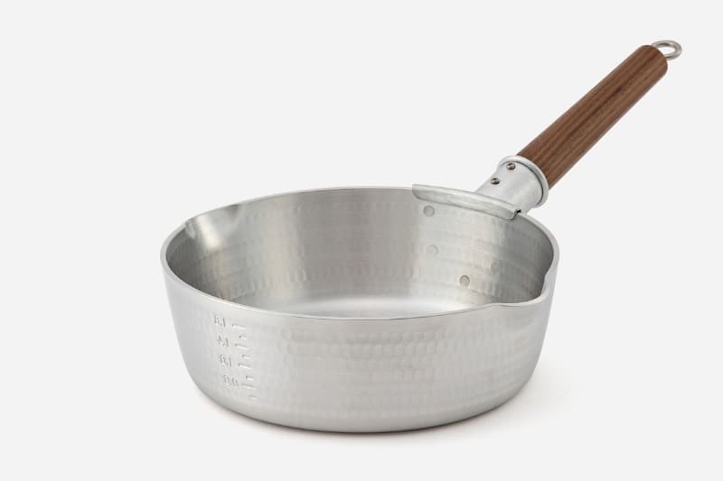 極厚アルミ槌目ゆきひら鍋 21