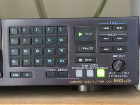 思い出家電】ソニーのCDプレーヤー「CDP-553ESD」 - 家電Watch