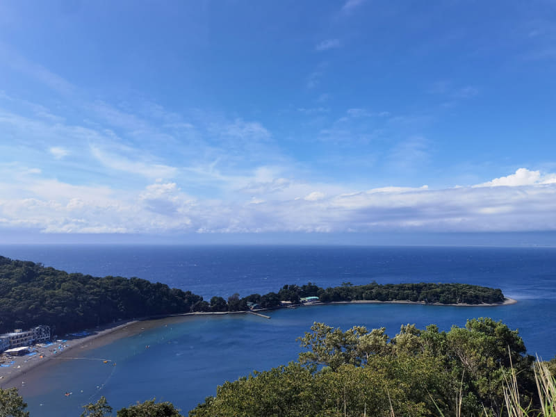 美しい海に癒されますよ!