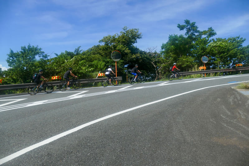 e-bikeで約50km走ります