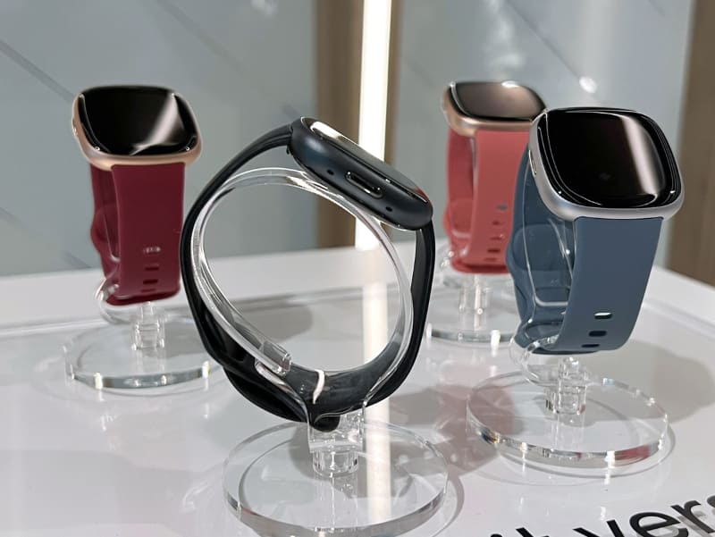 薄型化し、フィット感を向上