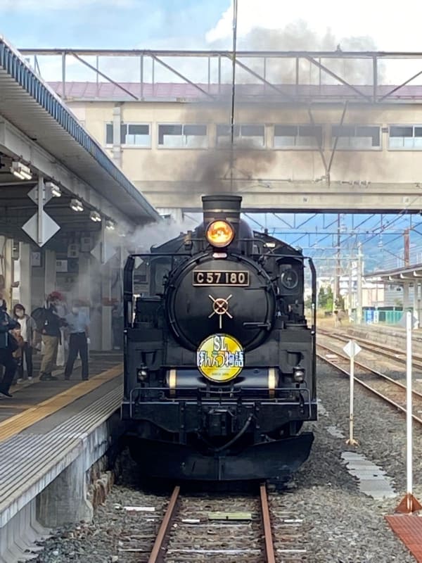 新潟と福島を結ぶ列車「SLばんえつ物語」