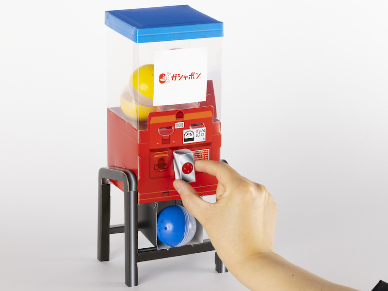 「初代ガシャポン自販機 BVM100」のペーパークラフト