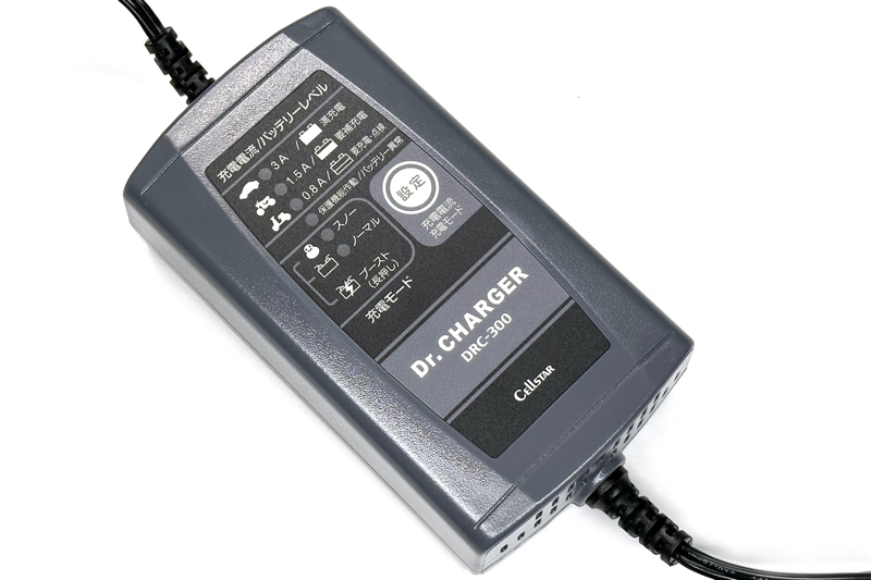 本体には設定スイッチと6つのLEDインジケーターがあります