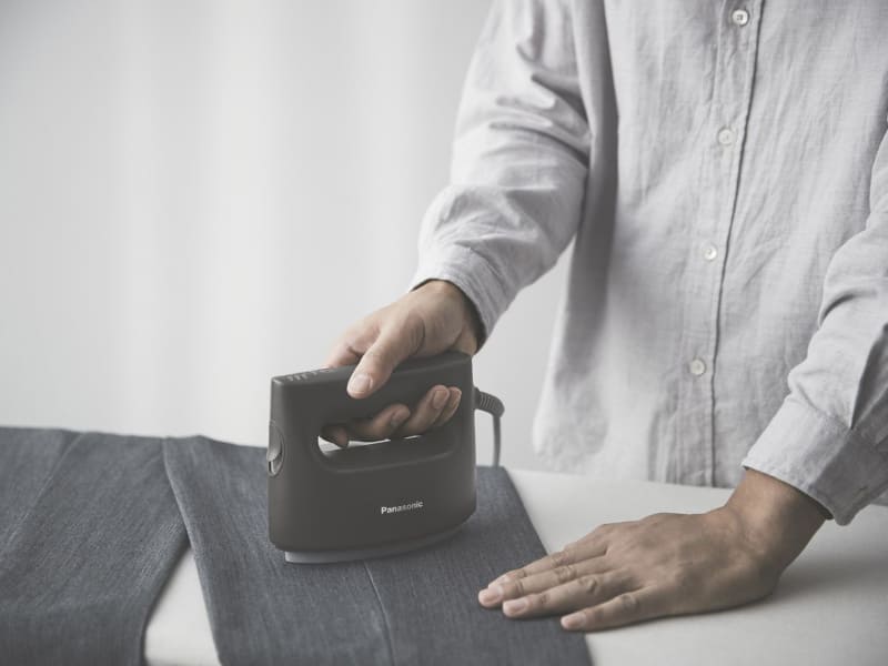 フラットな面を使えば簡単なプレス仕上げも可能