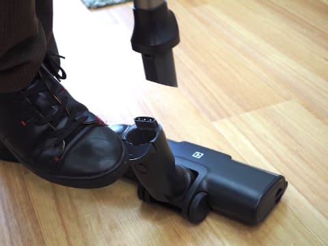エレクトロラックス史上最軽量のスティック掃除機が登場 - 家電 Watch