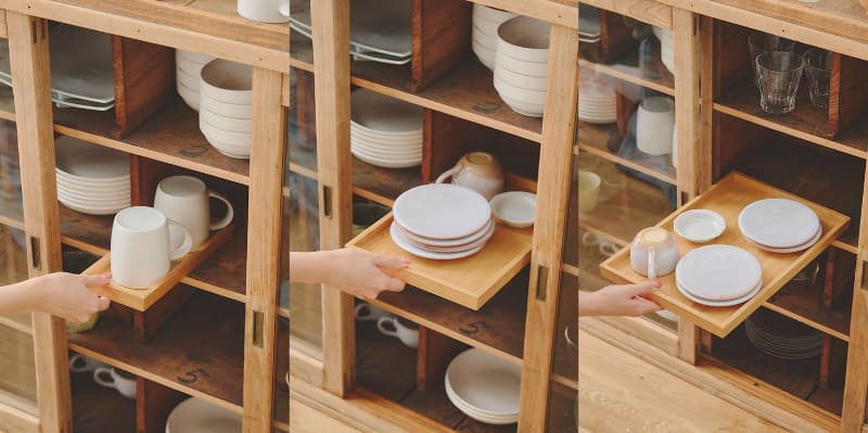 食器用収納トレー。左から小、中、大