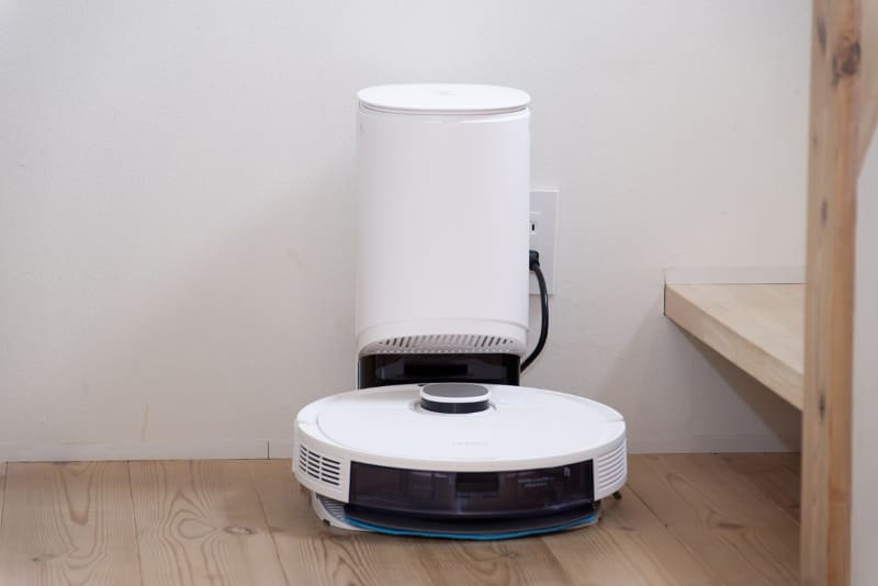 エコバックスから新登場した水拭きと自動ゴミ収集対応の「DEEBOT N10 PLUS」