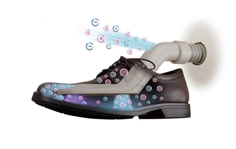 独自のノズルが足先の部分まで届く