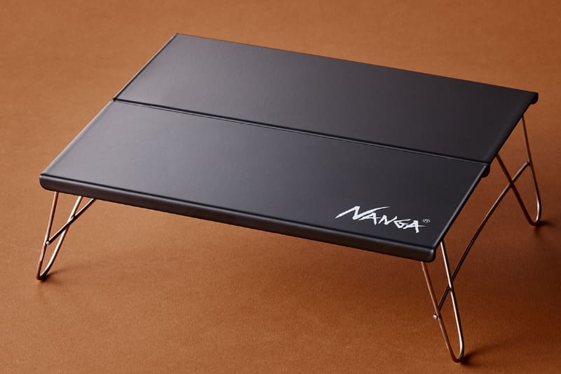 BE-PAL 6月号付録の「スチール製“ソロキャン”テーブル」