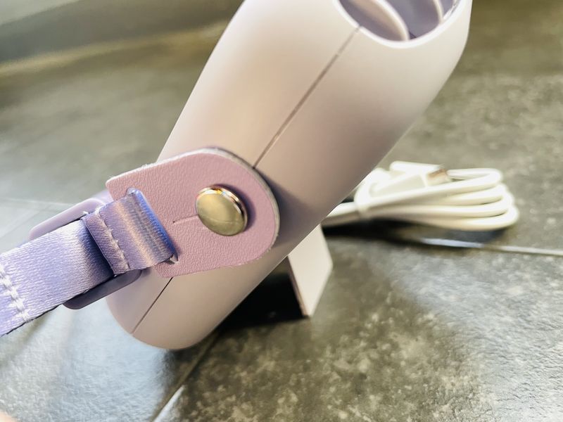 スタンドが付いている