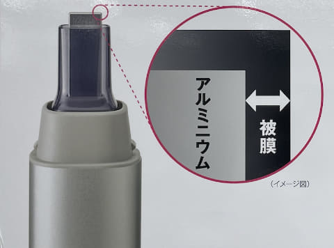 衣類のシミをこすらず落とすシャープの超音波ウォッシャー。漂白剤にも