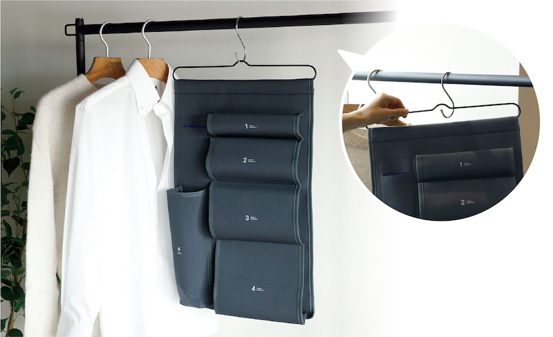 S字フックを使えばハンガーラックなどにも掛けられる