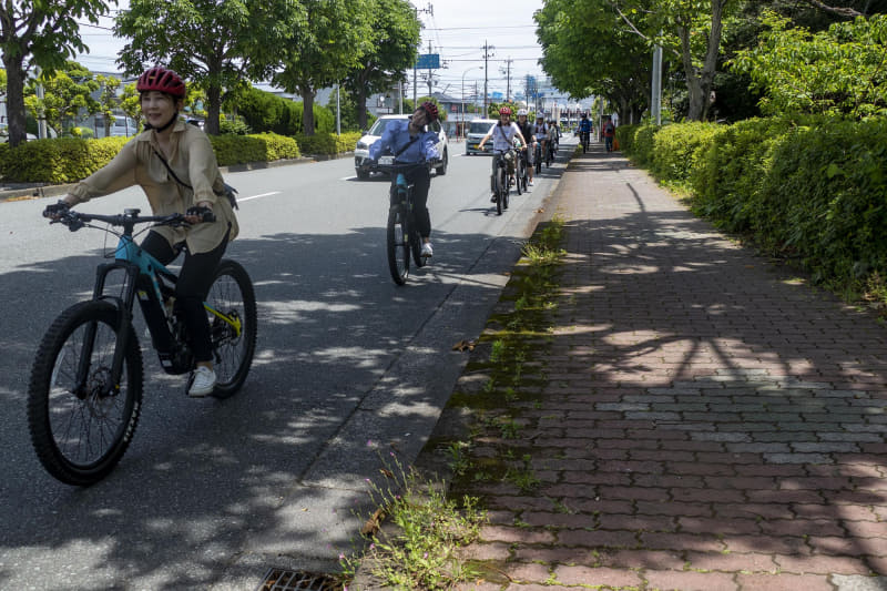 次郎長通り商店街を抜けて、ゆっくりとペースを上げていきます