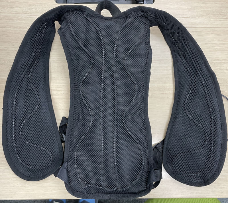 本体を広げたところ