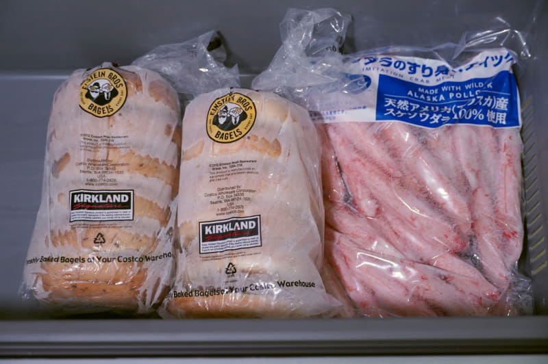 下段は深いので、大きい食品が入ります