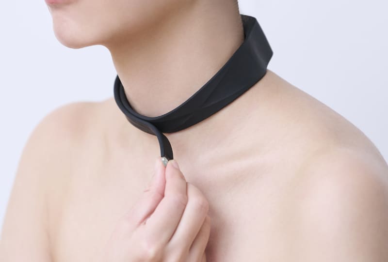 マグネットで装着