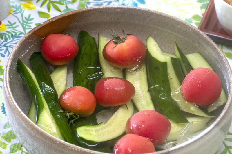 高原野菜で料理を待ちます