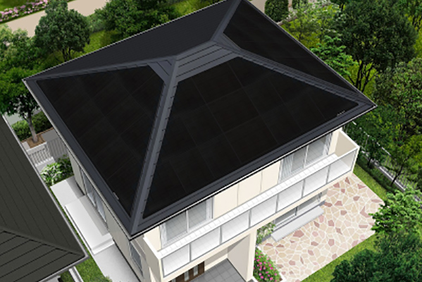 「BLACKSOLAR ZERO」の特徴である黒色を基調としたデザインで、屋根に美しく調和する外観を実現