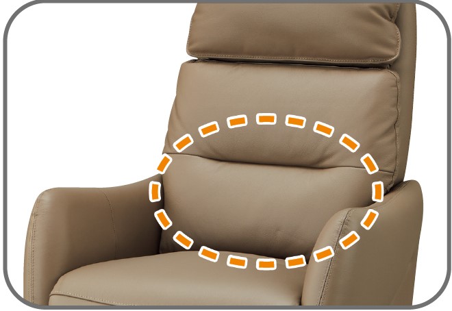 ランバーサポート部分も電動可動。特にフルリクライニング時に使用すると腰との密着度が上がり、より心地よくリラックスできるという