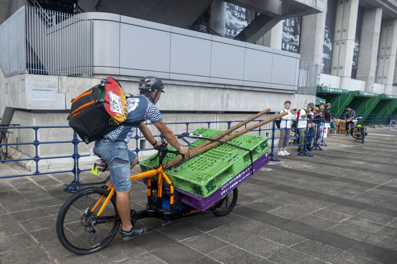 大きなパレットが2つも