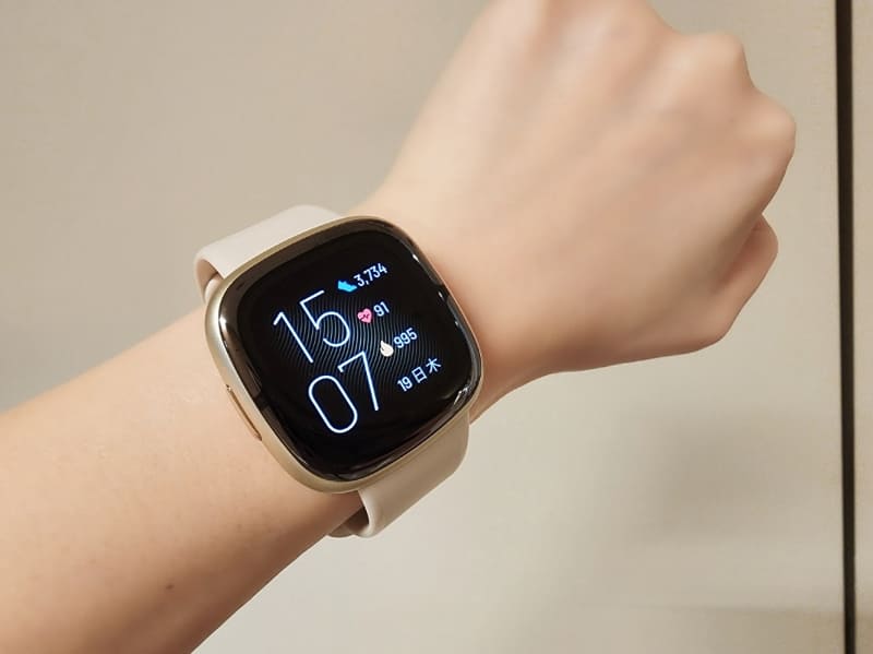 Fitbit Sense 2で歩数や運動を記録