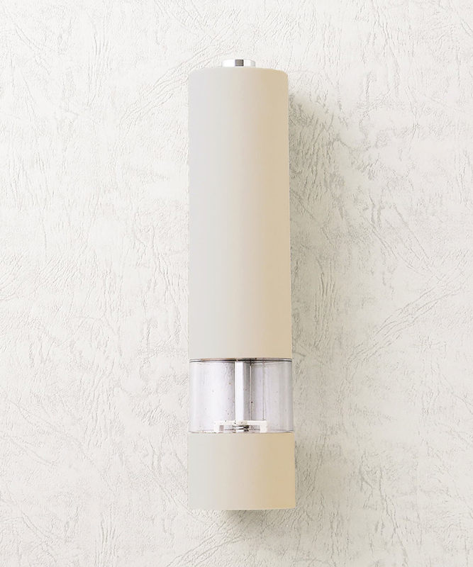 現行品のカラー。筆者が持っているものよりクリームっぽい色です