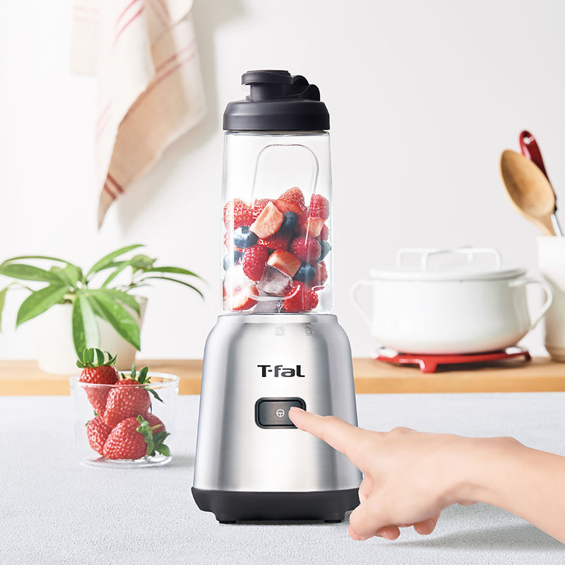 容量400mlとコンパクトなミキサー