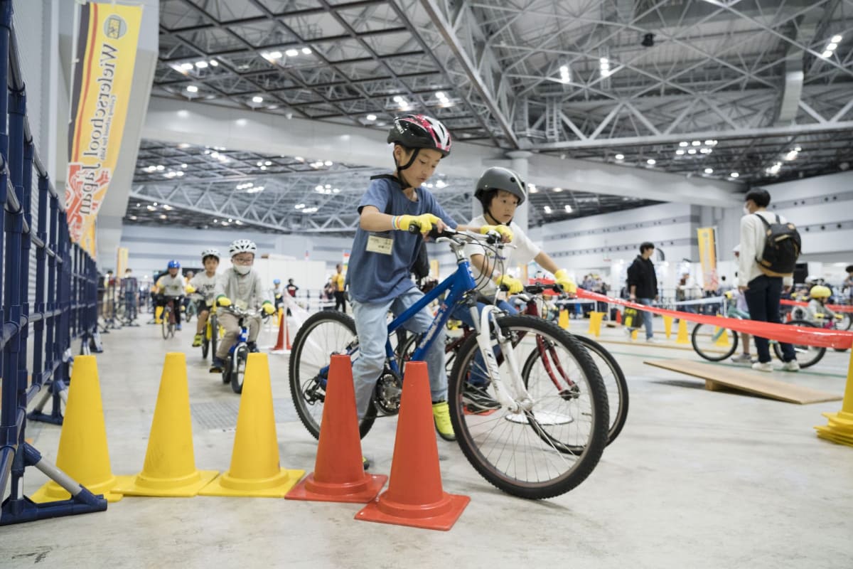 キッズエリアで乗り方と自転車マナーも学べる