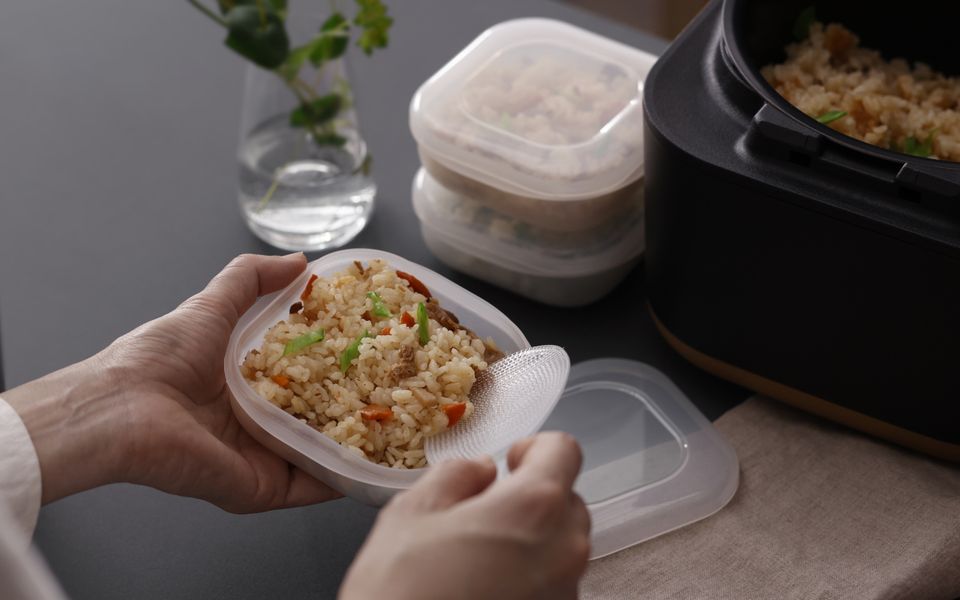 1膳分(180g)のご飯が入る