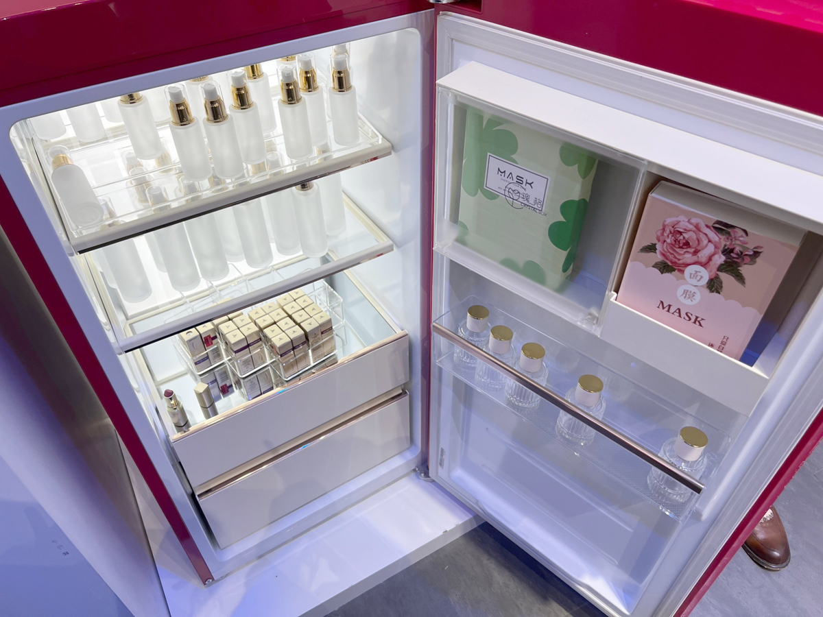 化粧品を入れるにしてはかなり大容量