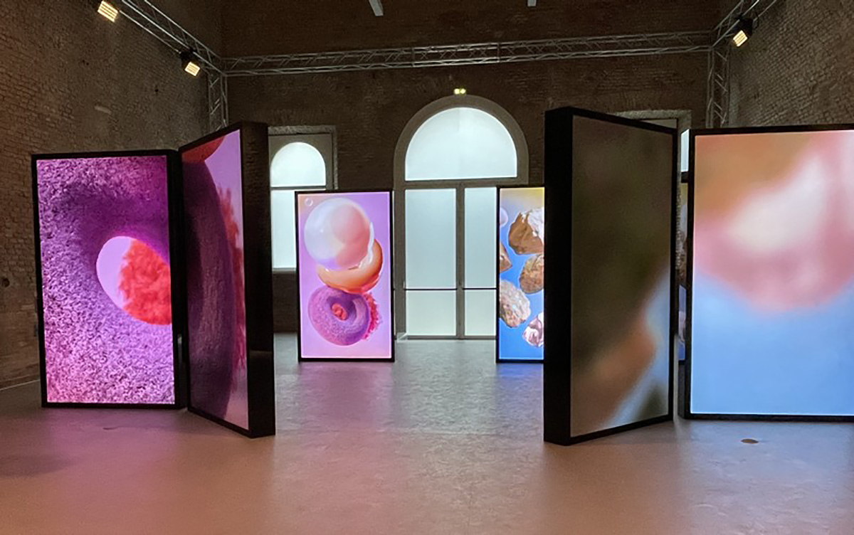 「Innovative」技術革新による新しいアイデアの可能性を探る