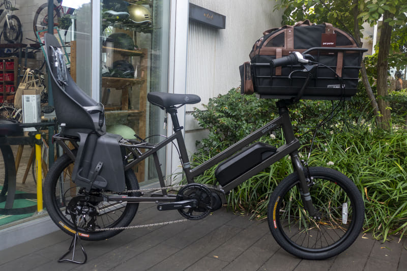 以前に代官山で展示されていたペット仕様モデル。今回のイベントでの試乗車は準備中です